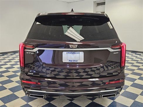 Certified 2021 Cadillac XT6 Premium Luxury image 6