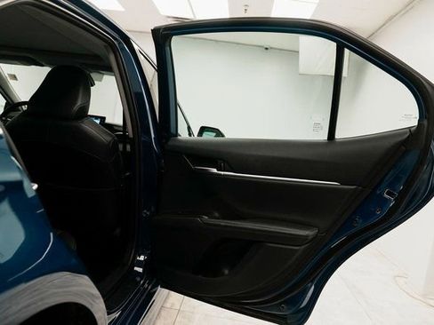 Used 2024 Toyota Camry XSE image 18