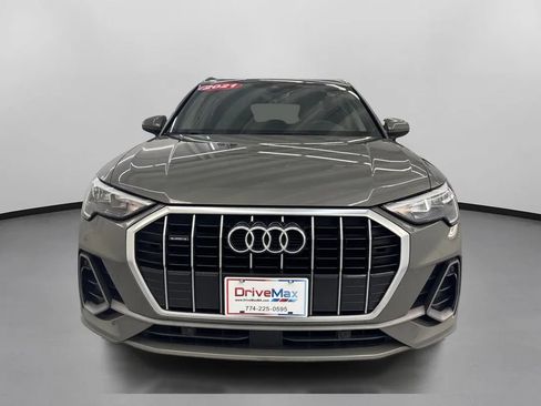 Used 2021 Audi Q3 2.0T Premium w/ Convenience Package image 2