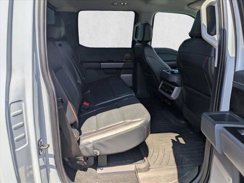 Used 2025 Ford F250 Lariat w/ Tremor Off-Road Package AWD/4WD image 18