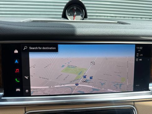 Certified 2023 Porsche Panamera 4 Platinum Edition AWD/4WD image 30