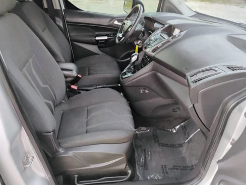 Used 2016 Ford Transit Connect XLT image 12