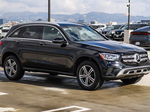 Used 2020 Mercedes-Benz GLC 300 image 3