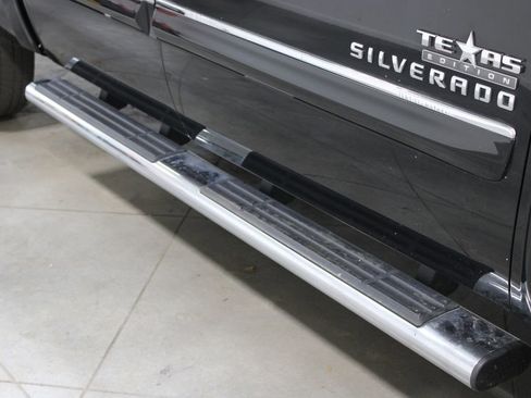 Used 2011 Chevrolet Silverado 1500 LT w/ Texas Edition image 13