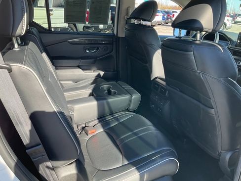 Used 2024 Honda Pilot Elite image 20