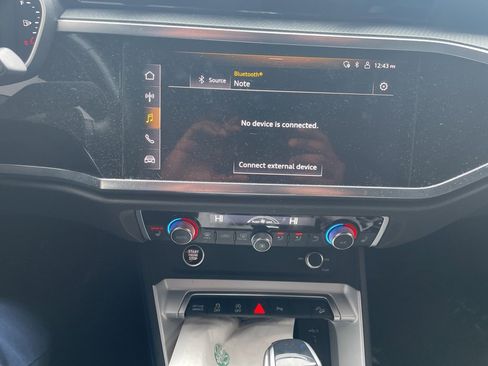 Used 2024 Audi Q3 2.0T Premium image 15