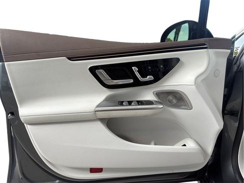 Used 2023 Mercedes-Benz EQE 350+ Sedan image 18