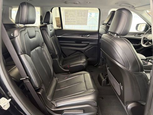 Used 2023 Jeep Grand Cherokee L Limited w/ Trailer Tow Group (B) image 84