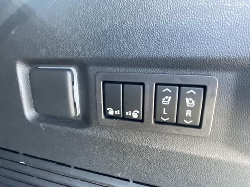 Used 2024 Chevrolet Tahoe RST w/ Luxury Package RWD image 12