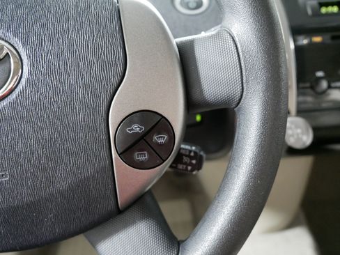 Used 2009 Toyota Prius w/ Pkg 2 FWD image 28