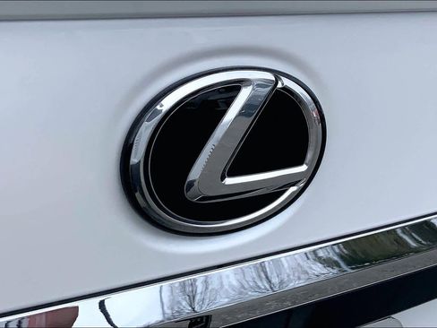 Certified 2025 Lexus ES 350 w/ Premium Package image 31