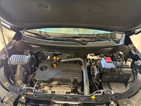 Used 2025 Chevrolet Equinox LT image 31