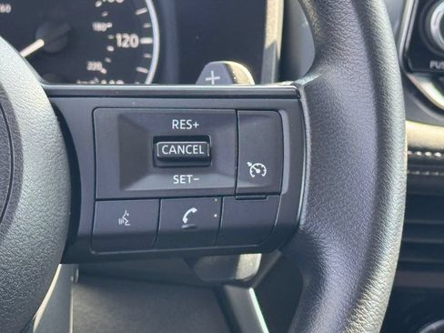 Certified 2024 Nissan Rogue S FWD image 16