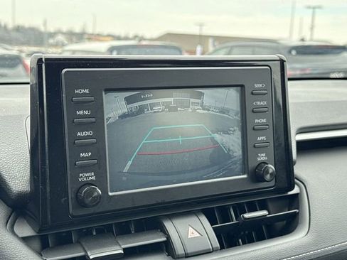 Used 2019 Toyota RAV4 XLE w/ Convenience Package image 19