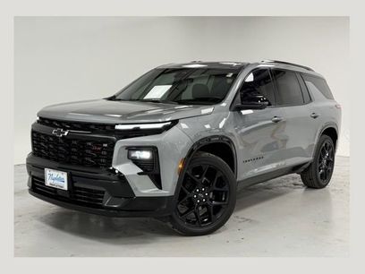 Used 2024 Chevrolet Traverse RS
