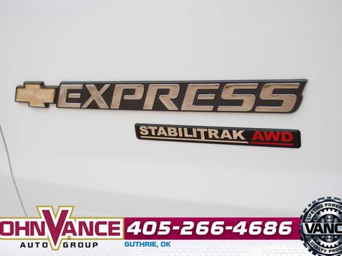 Used 2014 Chevrolet Express 1500 AWD image 11