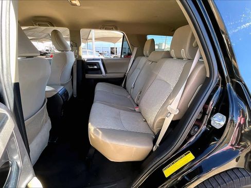 Used 2014 Toyota 4Runner SR5 image 18