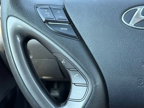 Used 2011 Hyundai Sonata Hybrid w/ Premium Equipment Pkg 2 FWD image 19