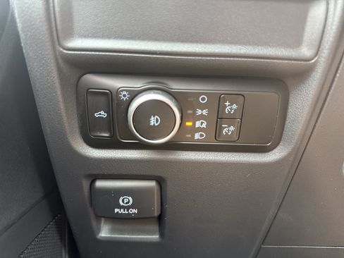 Used 2024 Ford F150 STX AWD/4WD image 14