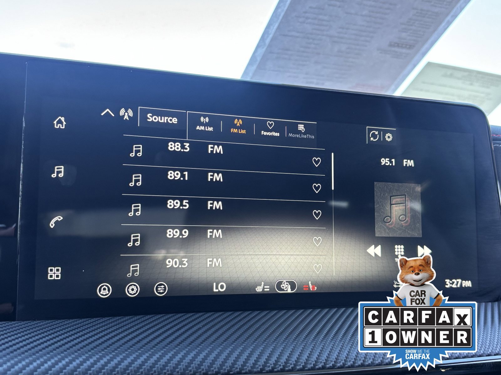 Used 2026 Nissan Kicks SR w/ Cold Weather Package FWD image 23