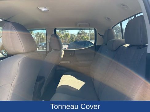 Used 2022 Toyota Tacoma SR5 image 14