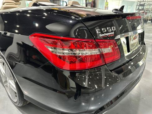 Used 2012 Mercedes-Benz E 550 Cabriolet image 37