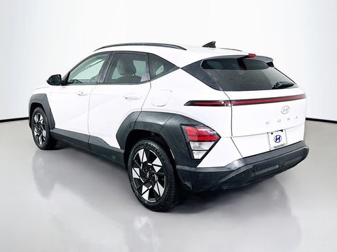 Certified 2025 Hyundai Kona SEL FWD image 7