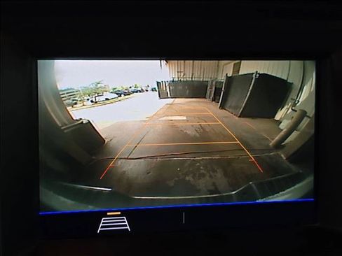 Used 2022 Chevrolet Colorado W/T w/ WT Convenience Package RWD image 14