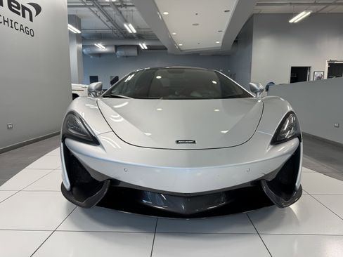 Used 2018 McLaren 570S image 6