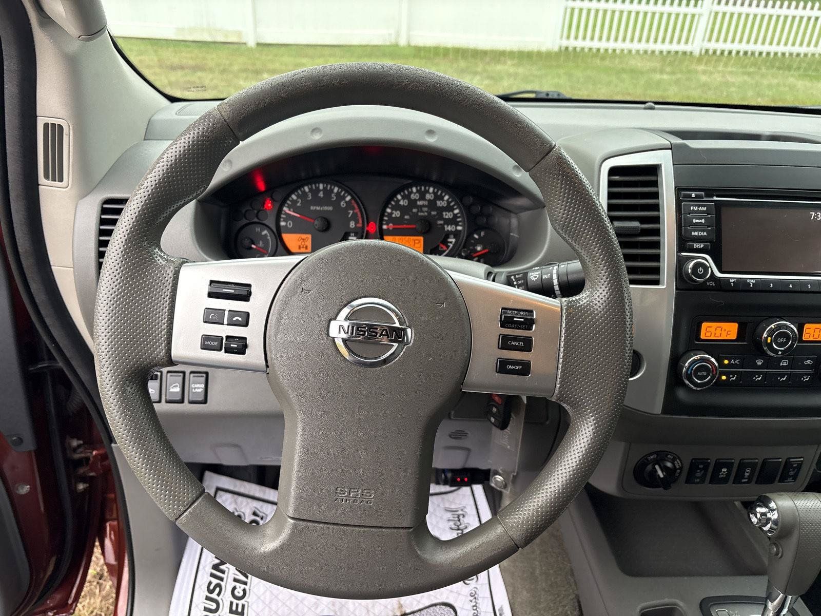 Used 2016 Nissan Frontier SV AWD/4WD image 16