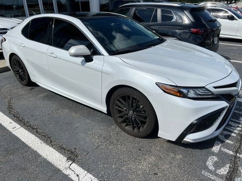 Used 2021 Toyota Camry XSE w/ Navigation Package FWD image 6