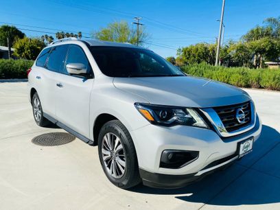 Used 2020 Nissan Pathfinder SL