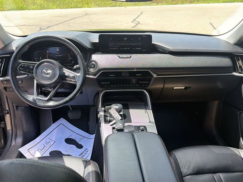 Used 2024 MAZDA CX-90 Plug-In Hybrid w/ Preferred AWD/4WD image 34