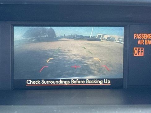 Used 2015 Subaru Forester 2.5i Touring w/ Eyesight & Navigation System image 25