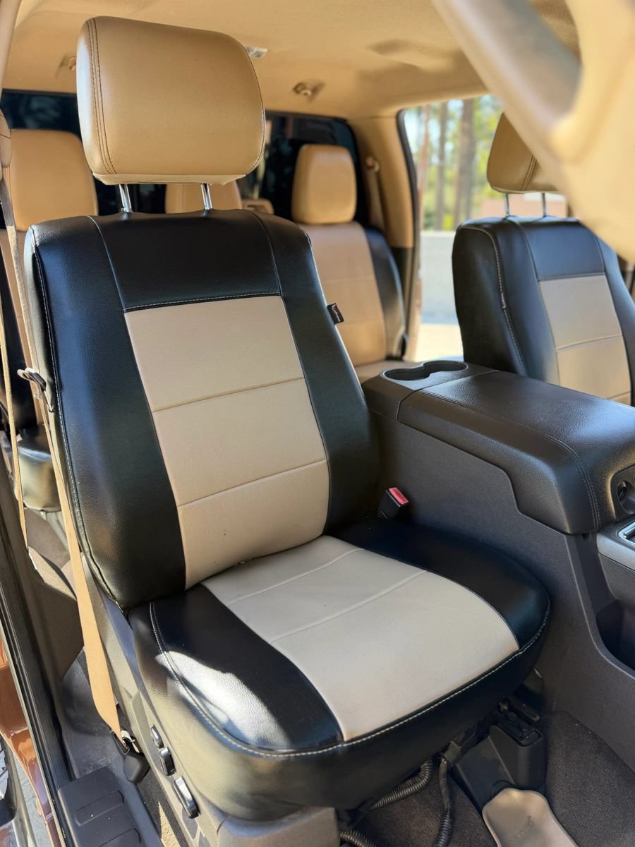 Used 2012 Ford F250 Lariat w/ Lariat Interior Pkg AWD/4WD image 8