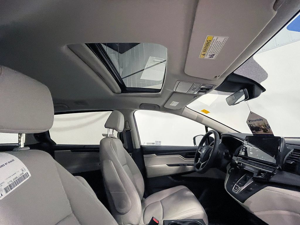 Used 2026 Honda Odyssey EX-L image 29