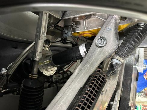 Used 2022 Ferrari F8 Tributo image 32