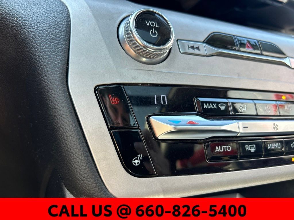 Used 2020 Ford Explorer XLT w/ Equipment Group 202A AWD/4WD image 20