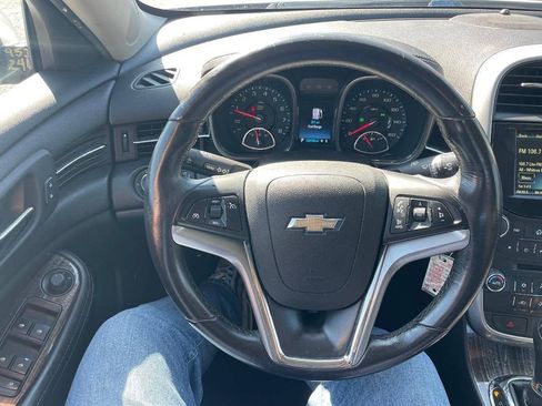 Used 2015 Chevrolet Malibu LT FWD image 17