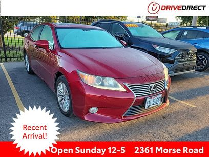 Used 2013 Lexus ES 350 w/ Luxury Pkg