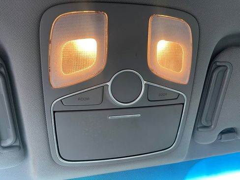 Used 2015 Kia Sorento LX image 31