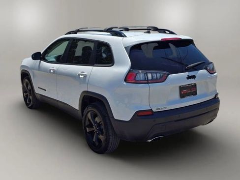 Used 2019 Jeep Cherokee Latitude Plus AWD/4WD image 7
