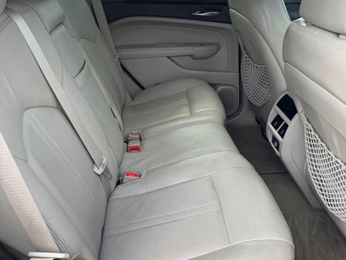 Used 2011 Cadillac SRX Luxury FWD image 11