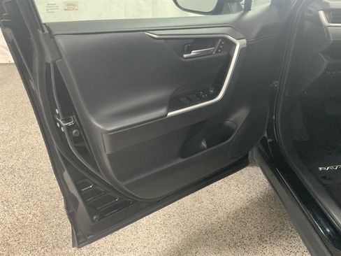 Used 2023 Toyota RAV4 Limited image 14