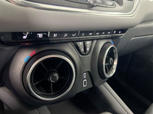 Used 2022 Chevrolet Blazer LT image 15