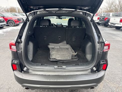 Used 2025 Ford Escape ST-Line w/ Equipment Group 301A image 12