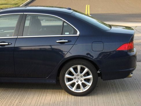 Used 2007 Acura TSX w/ Navigation FWD image 8