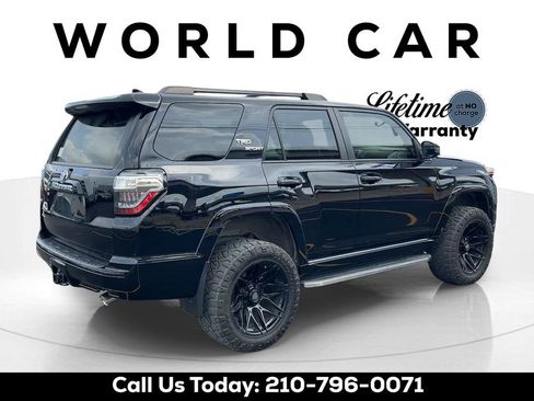 Used 2024 Toyota 4Runner TRD Sport AWD/4WD image 3