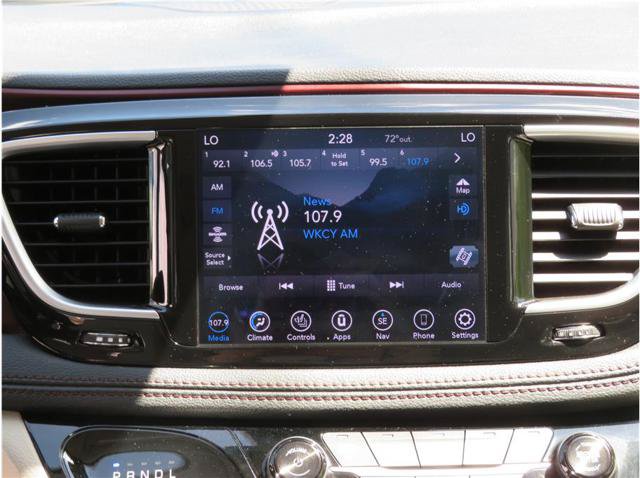 Used 2019 Chrysler Pacifica Limited FWD image 27