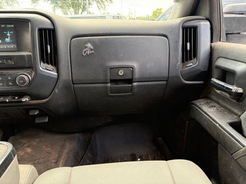 Used 2016 Chevrolet Silverado 2500 W/T w/ WT Convenience Package RWD image 7